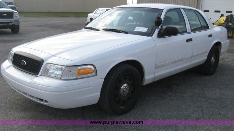 image for item E3485 2009 Ford Crown Victoria Police Interceptor