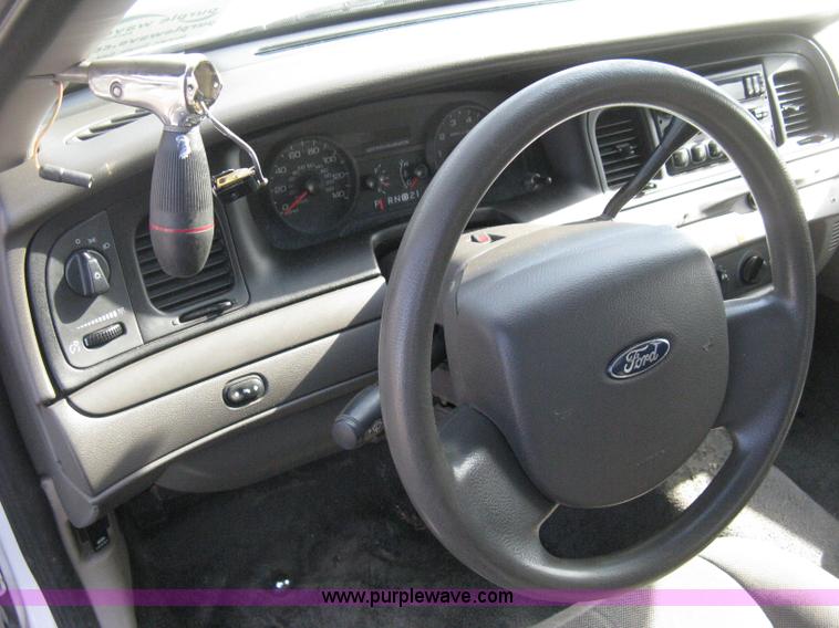 image for item E3485 2009 Ford Crown Victoria Police Interceptor