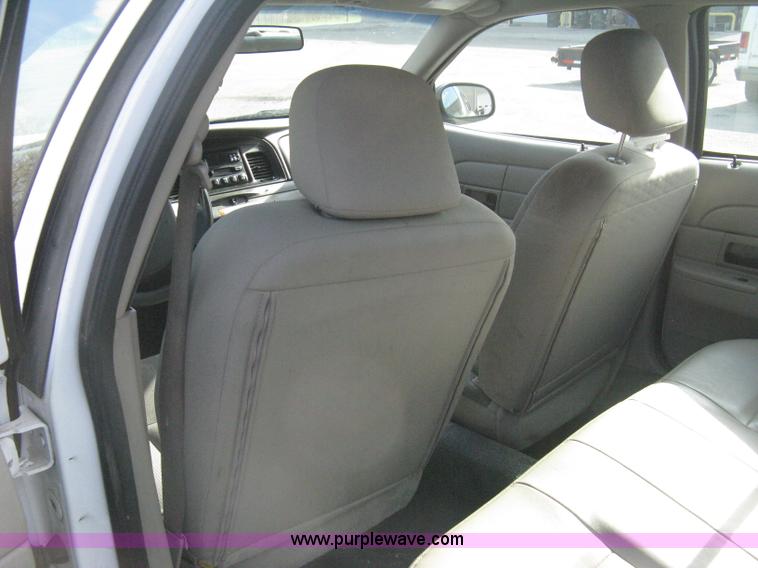 image for item E3485 2009 Ford Crown Victoria Police Interceptor