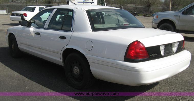 image for item E3486 2009 Ford Crown Victoria Police Interceptor