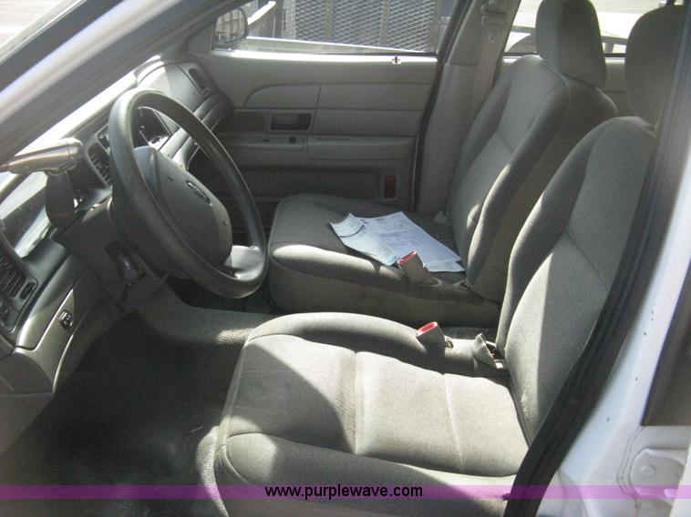 image for item E3486 2009 Ford Crown Victoria Police Interceptor