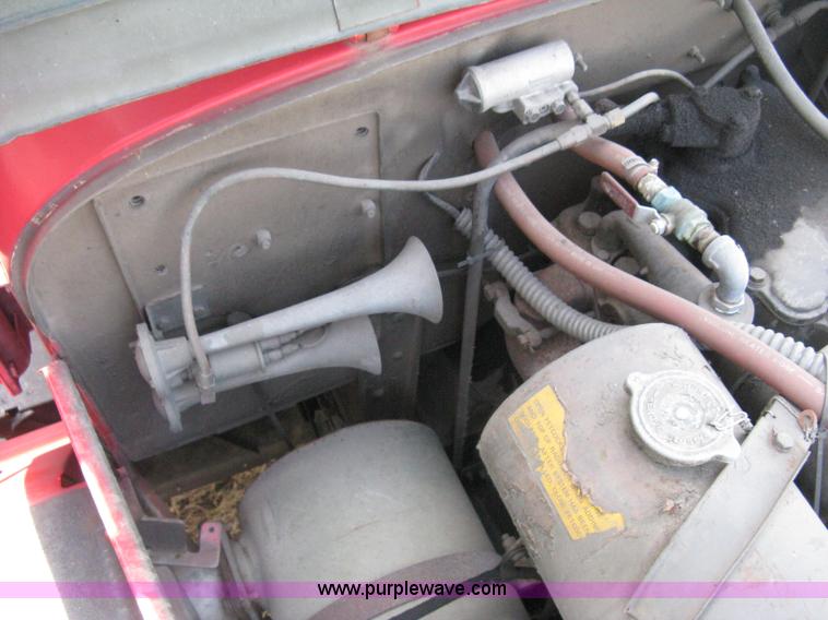 image for item E3487 1969 Jeep M813 flatbed truck