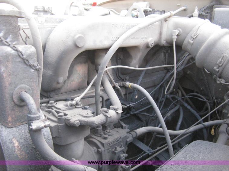 image for item E3487 1969 Jeep M813 flatbed truck