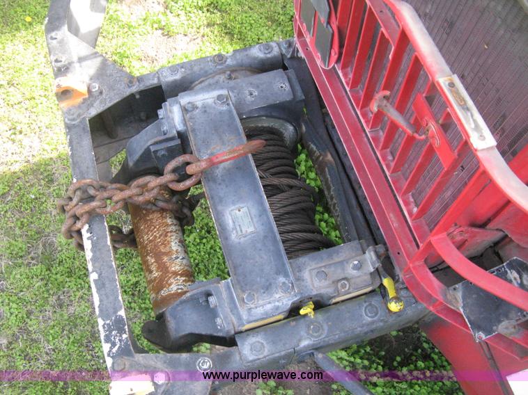 image for item E3487 1969 Jeep M813 flatbed truck