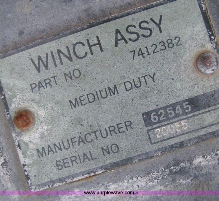 image for item E3487 1969 Jeep M813 flatbed truck