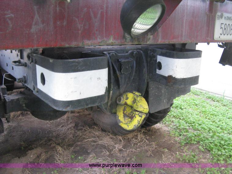 image for item E3487 1969 Jeep M813 flatbed truck