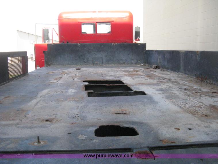 image for item E3487 1969 Jeep M813 flatbed truck