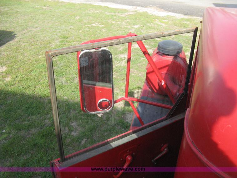 image for item E3487 1969 Jeep M813 flatbed truck