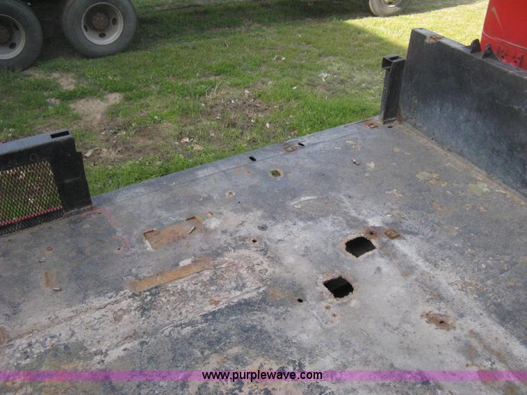 image for item E3487 1969 Jeep M813 flatbed truck