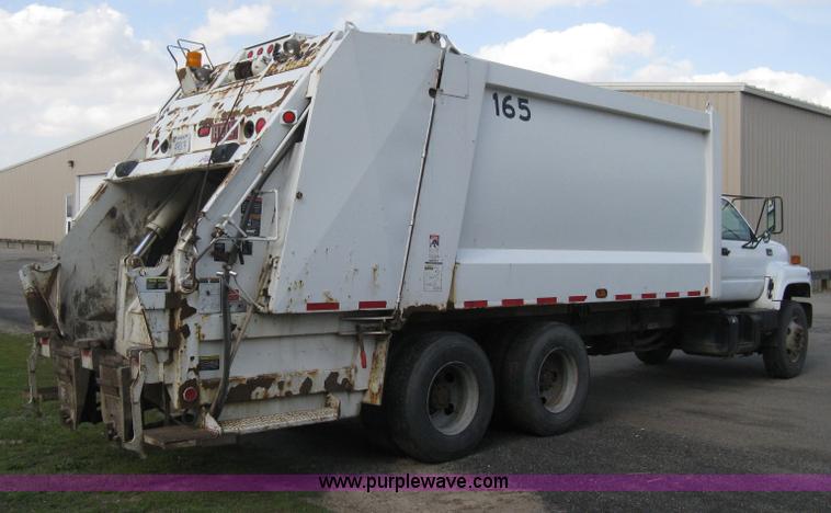 image for item E3488 2000 Chevrolet C8500 refuse truck