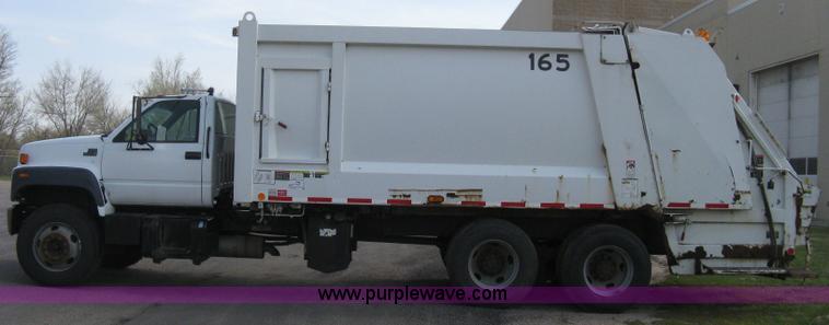 image for item E3488 2000 Chevrolet C8500 refuse truck