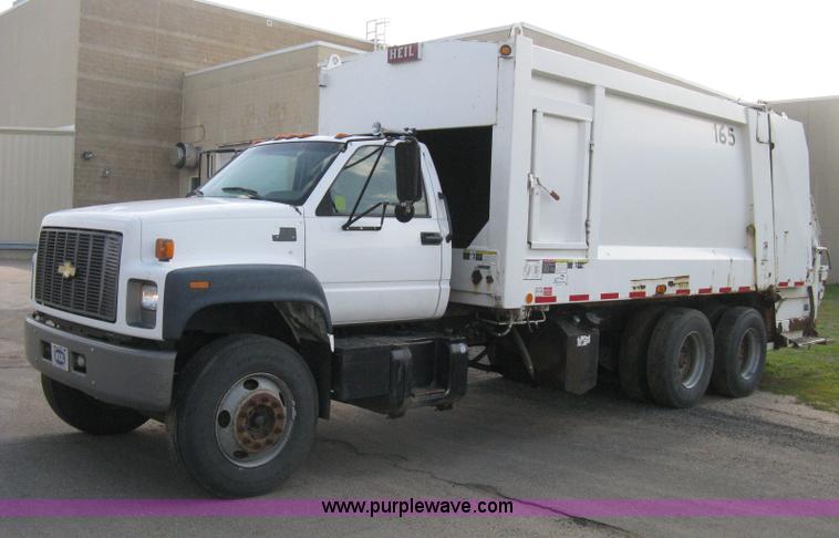 image for item E3488 2000 Chevrolet C8500 refuse truck