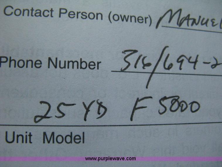 image for item E3488 2000 Chevrolet C8500 refuse truck