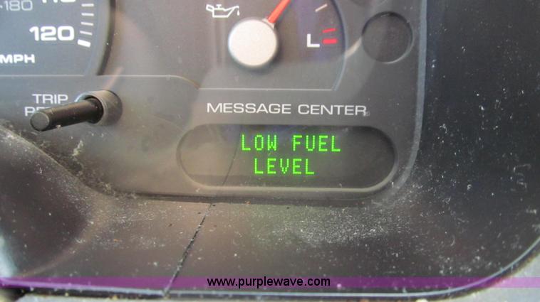 image for item E3945 2005 Ford Explorer SUV