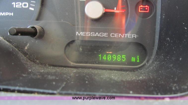 image for item E3945 2005 Ford Explorer SUV