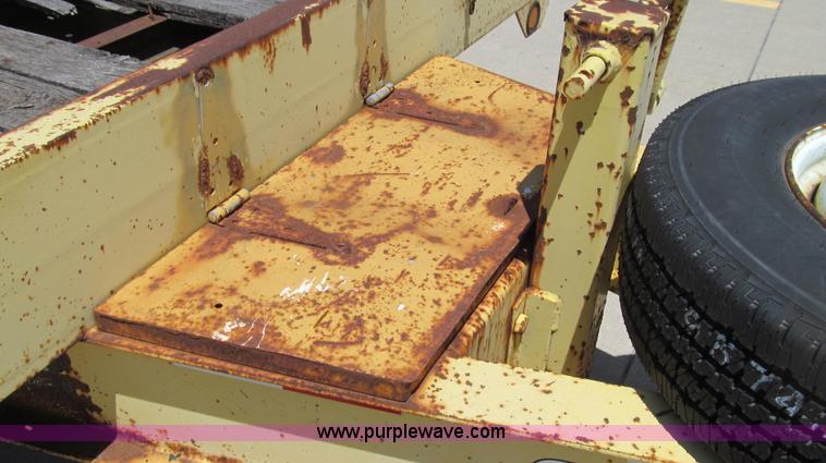 image for item E3947 1997 Towmaster C-20 trailer