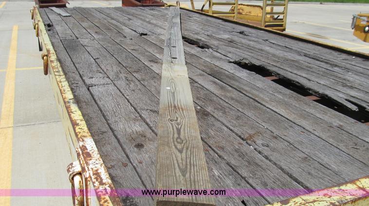 image for item E3947 1997 Towmaster C-20 trailer