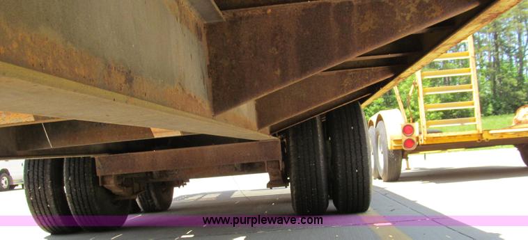 image for item E3947 1997 Towmaster C-20 trailer