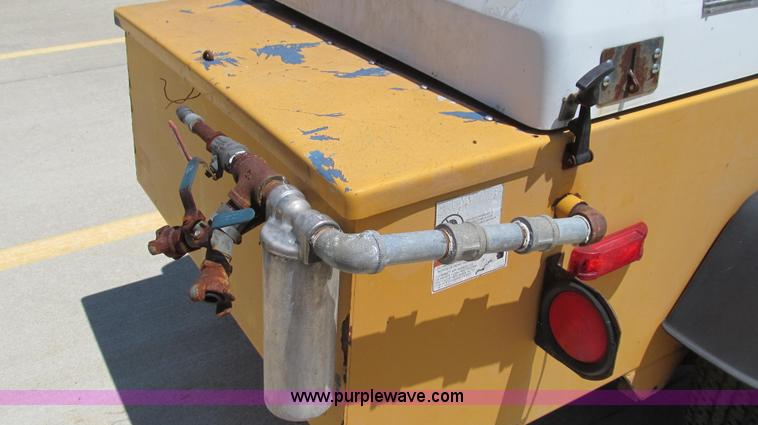 image for item E3948 1999 Grimmer Schmidt 185DR air compressor