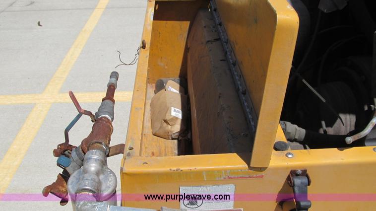 image for item E3948 1999 Grimmer Schmidt 185DR air compressor