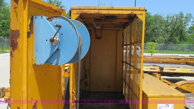 image for item E3949 1994 UEC ENVI trailer