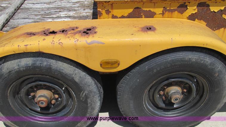 image for item E3949 1994 UEC ENVI trailer