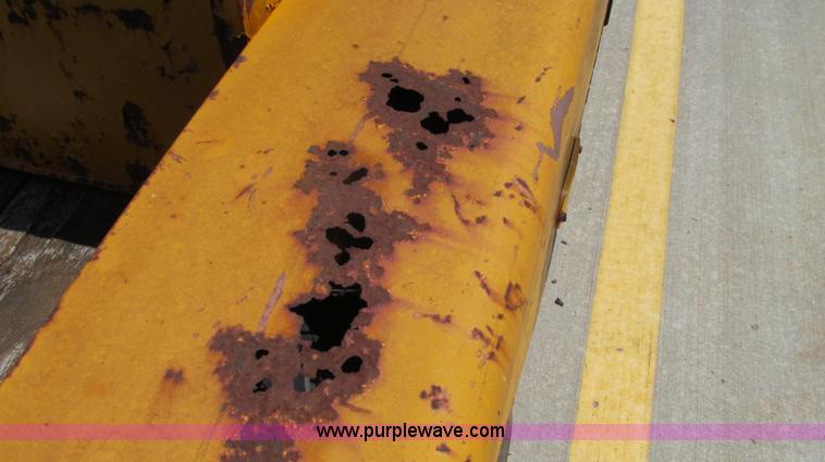 image for item E3949 1994 UEC ENVI trailer