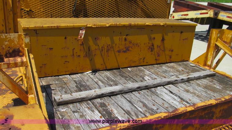 image for item E3949 1994 UEC ENVI trailer