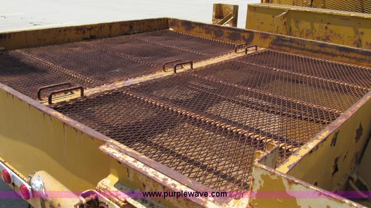 image for item E3949 1994 UEC ENVI trailer