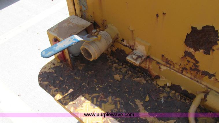 image for item E3949 1994 UEC ENVI trailer