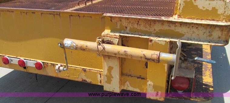 image for item E3949 1994 UEC ENVI trailer