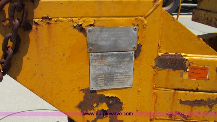 image for item E3949 1994 UEC ENVI trailer