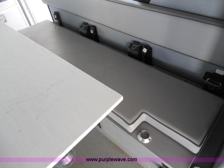 image for item F8768 1995 Ford Econoline E350 ambulance