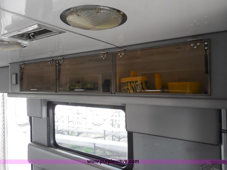 image for item F8768 1995 Ford Econoline E350 ambulance