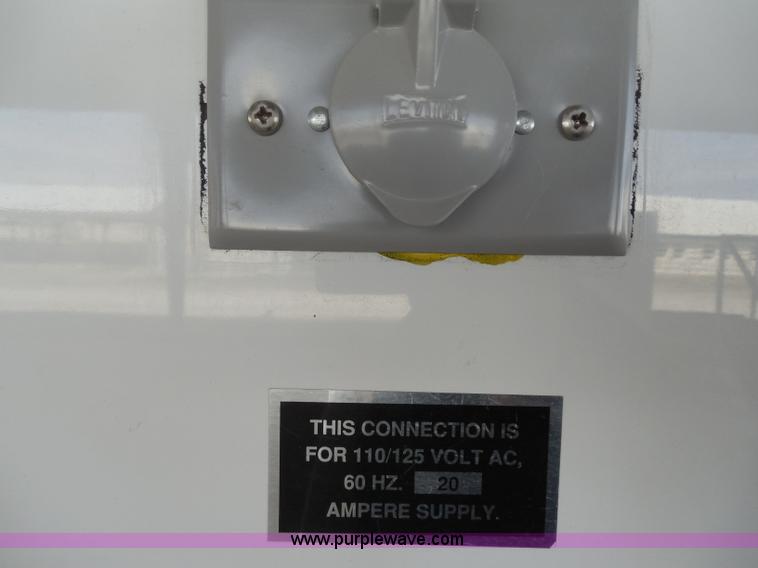 image for item F8768 1995 Ford Econoline E350 ambulance