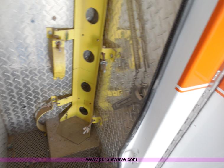 image for item F8768 1995 Ford Econoline E350 ambulance