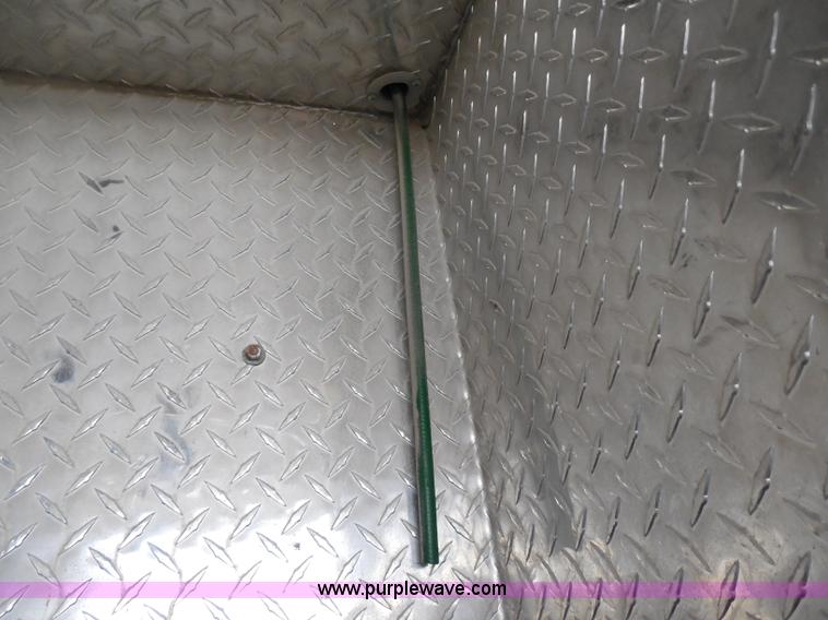 image for item F8768 1995 Ford Econoline E350 ambulance