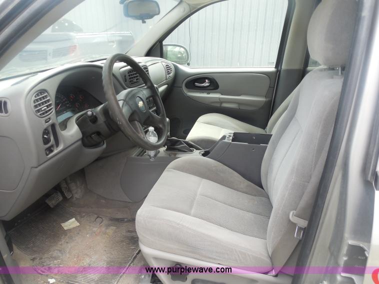 image for item F8769 2007 Chevrolet Trailblazer LS SUV