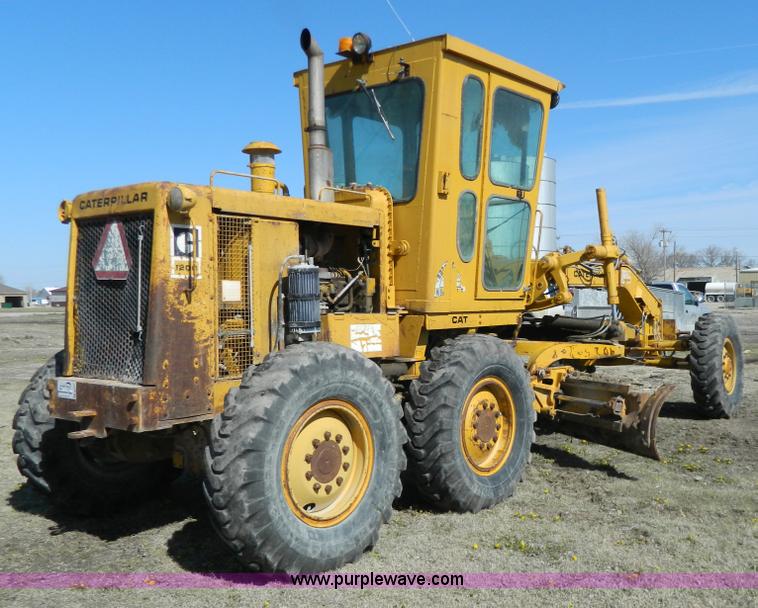 image for item G7837 1976 Caterpillar 120G motor grader