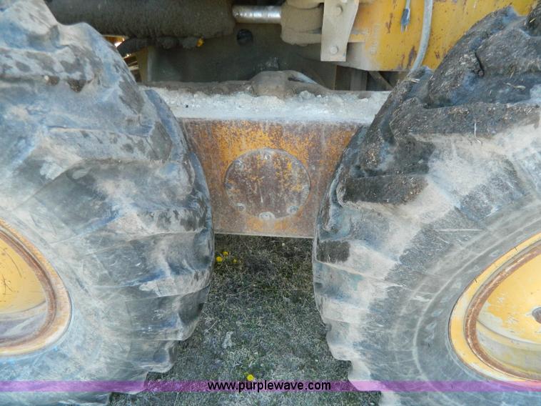 image for item G7837 1976 Caterpillar 120G motor grader