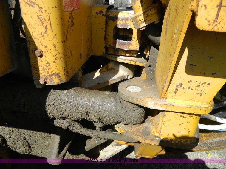 image for item G7837 1976 Caterpillar 120G motor grader