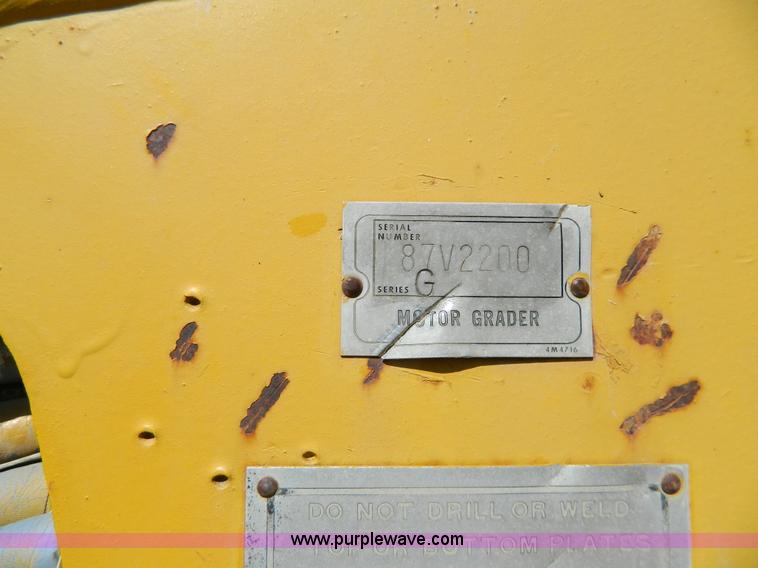 image for item G7837 1976 Caterpillar 120G motor grader