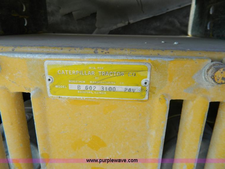 image for item G7837 1976 Caterpillar 120G motor grader