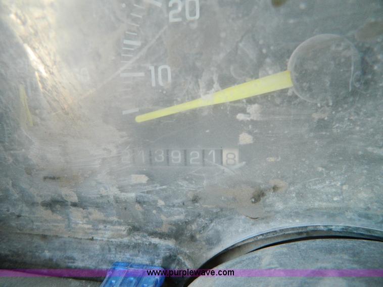 image for item G7838 1994 Chevrolet 1500 pickup truck