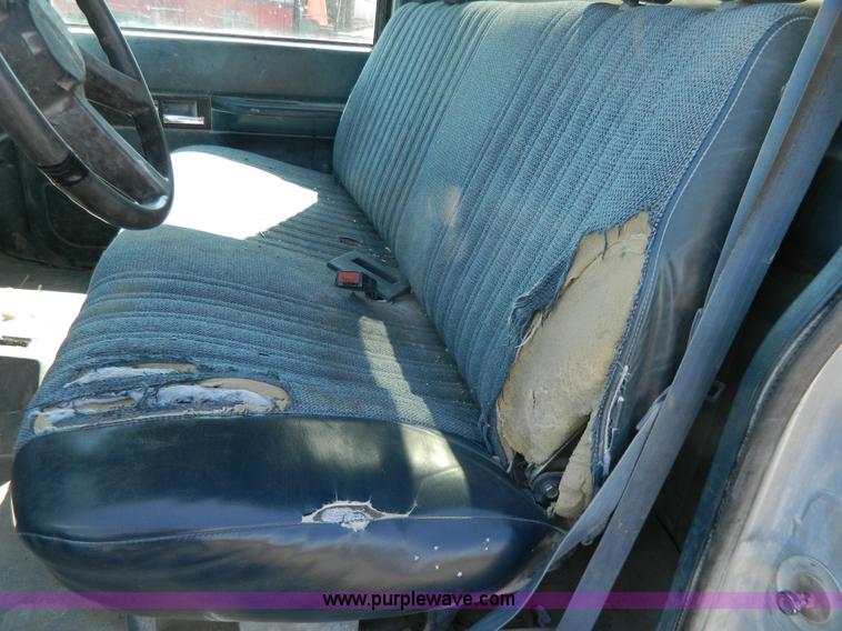 image for item G7838 1994 Chevrolet 1500 pickup truck