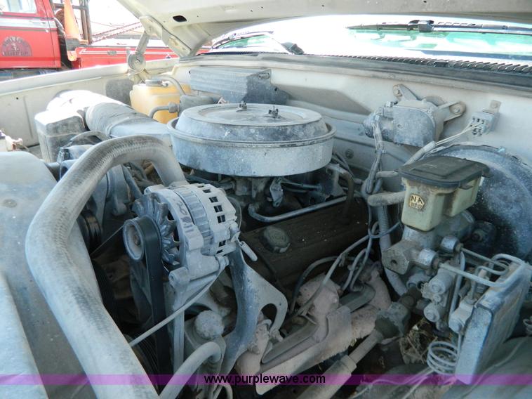 image for item G7838 1994 Chevrolet 1500 pickup truck