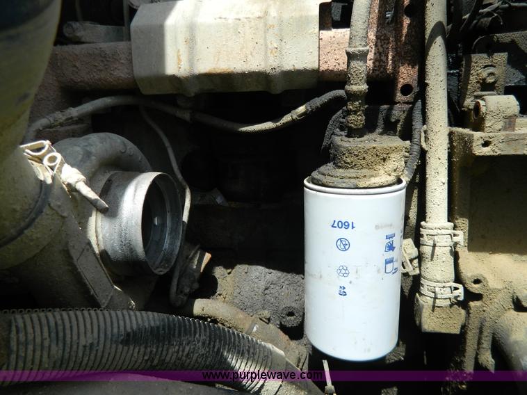 image for item G7848 1996 Ford Blue Bird school bus