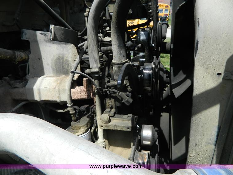 image for item G7848 1996 Ford Blue Bird school bus