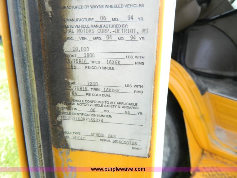 image for item G7849 1994 Chevrolet 10 school bus