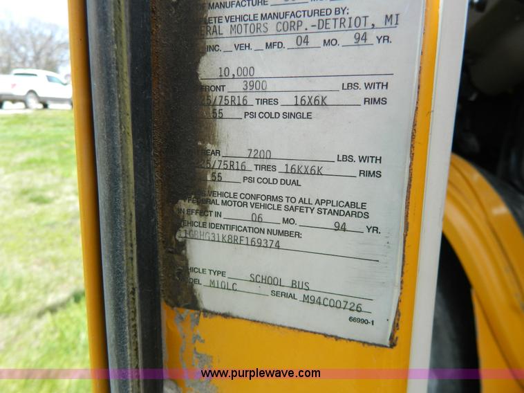 image for item G7849 1994 Chevrolet 10 school bus